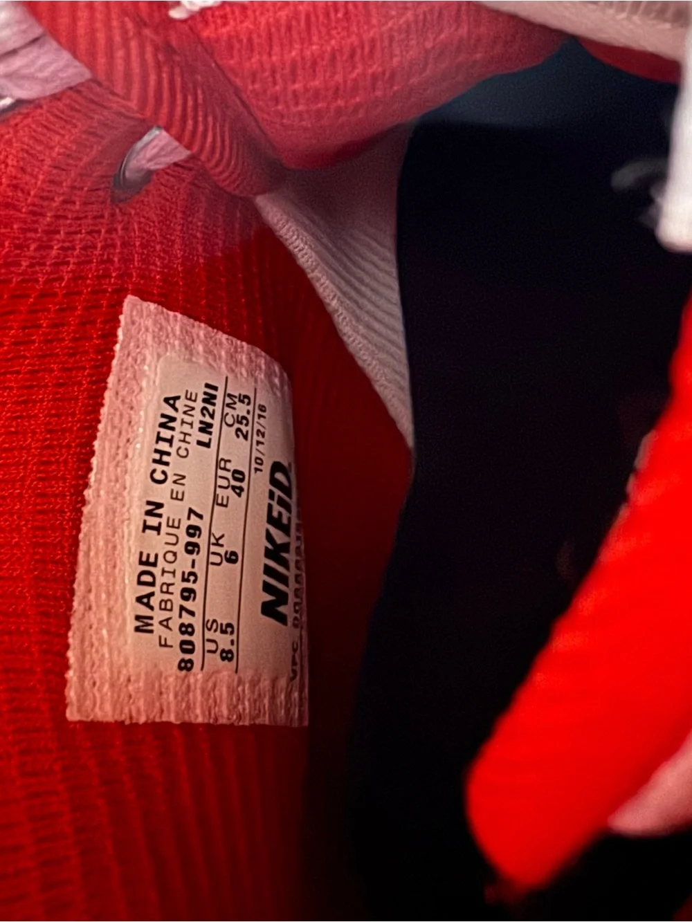 Women Nike Air Force 1 High Nike iD Custom Red White Streetwear Rare Size 8.5